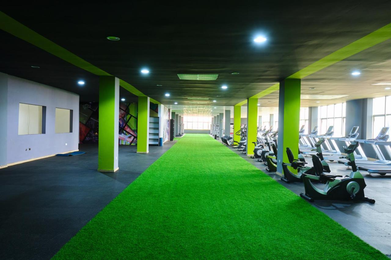 Legon City Mall Short Stay Apartments For Business And Vacation - East Legon Akra Zewnętrze zdjęcie