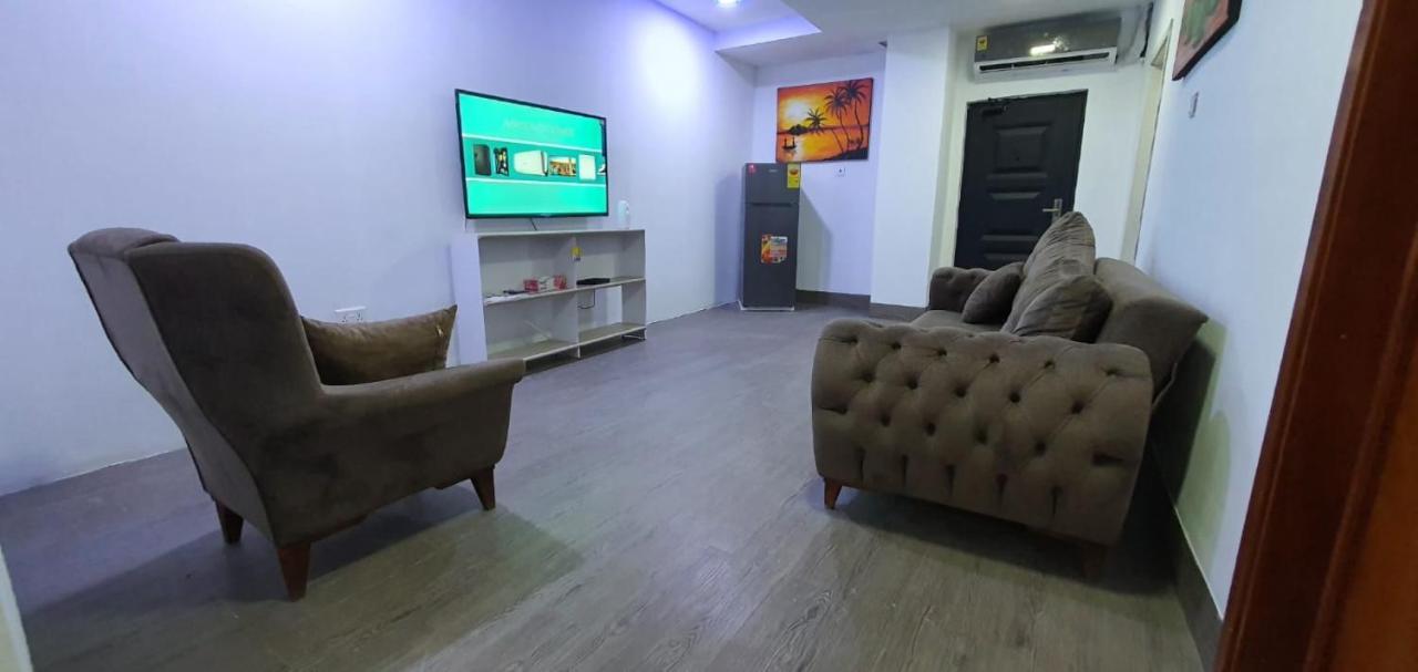 Legon City Mall Short Stay Apartments For Business And Vacation - East Legon Akra Zewnętrze zdjęcie