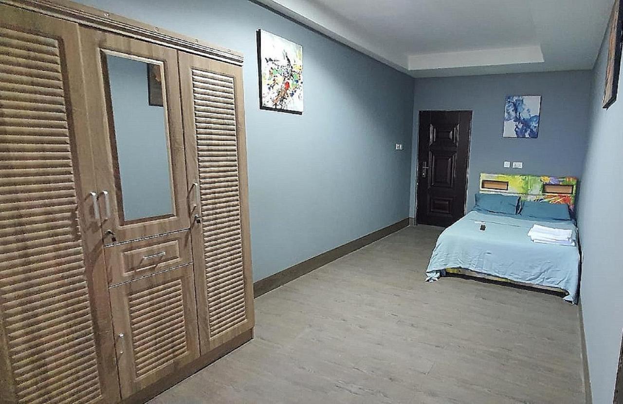 Legon City Mall Short Stay Apartments For Business And Vacation - East Legon Akra Zewnętrze zdjęcie