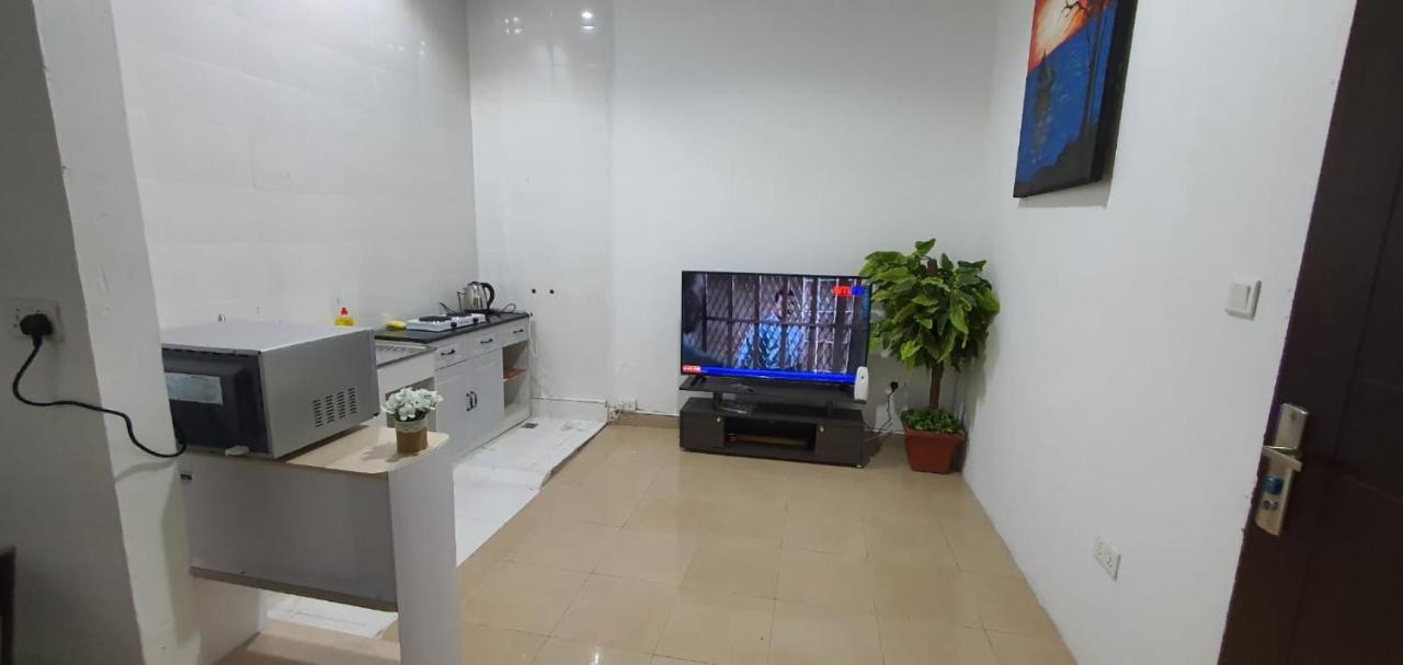 Legon City Mall Short Stay Apartments For Business And Vacation - East Legon Akra Zewnętrze zdjęcie