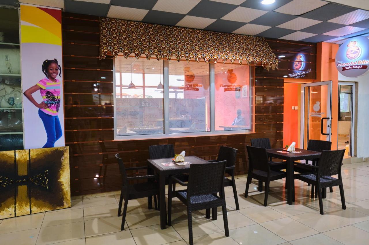 Legon City Mall Short Stay Apartments For Business And Vacation - East Legon Akra Zewnętrze zdjęcie
