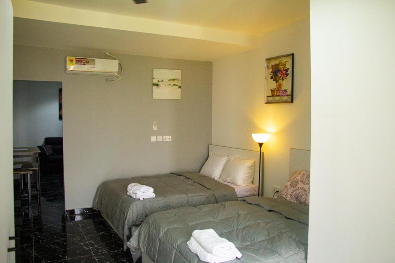 Legon City Mall Short Stay Apartments For Business And Vacation - East Legon Akra Zewnętrze zdjęcie