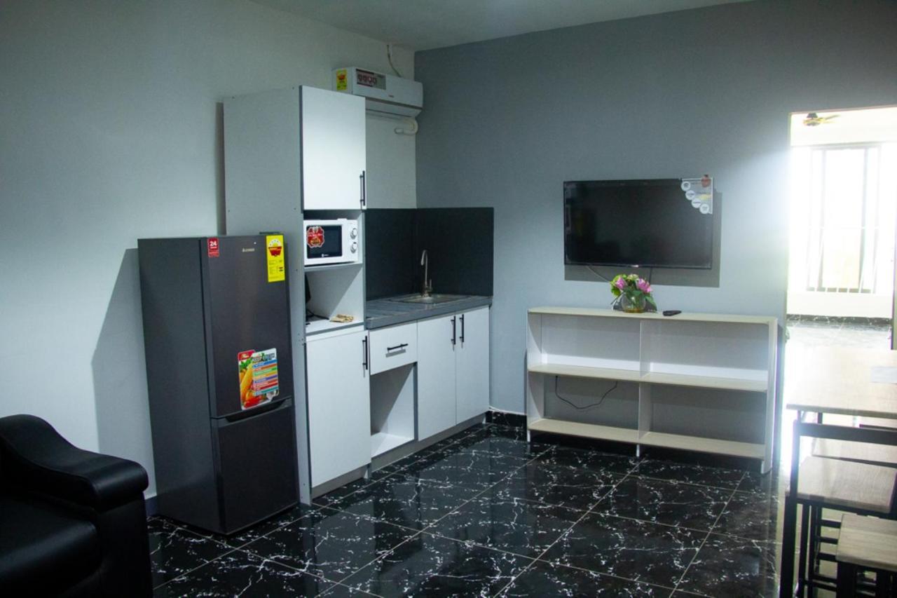 Legon City Mall Short Stay Apartments For Business And Vacation - East Legon Akra Zewnętrze zdjęcie