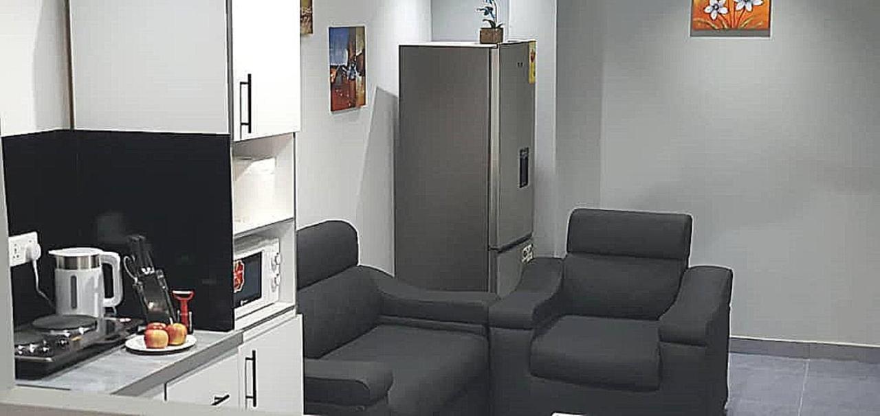 Legon City Mall Short Stay Apartments For Business And Vacation - East Legon Akra Zewnętrze zdjęcie